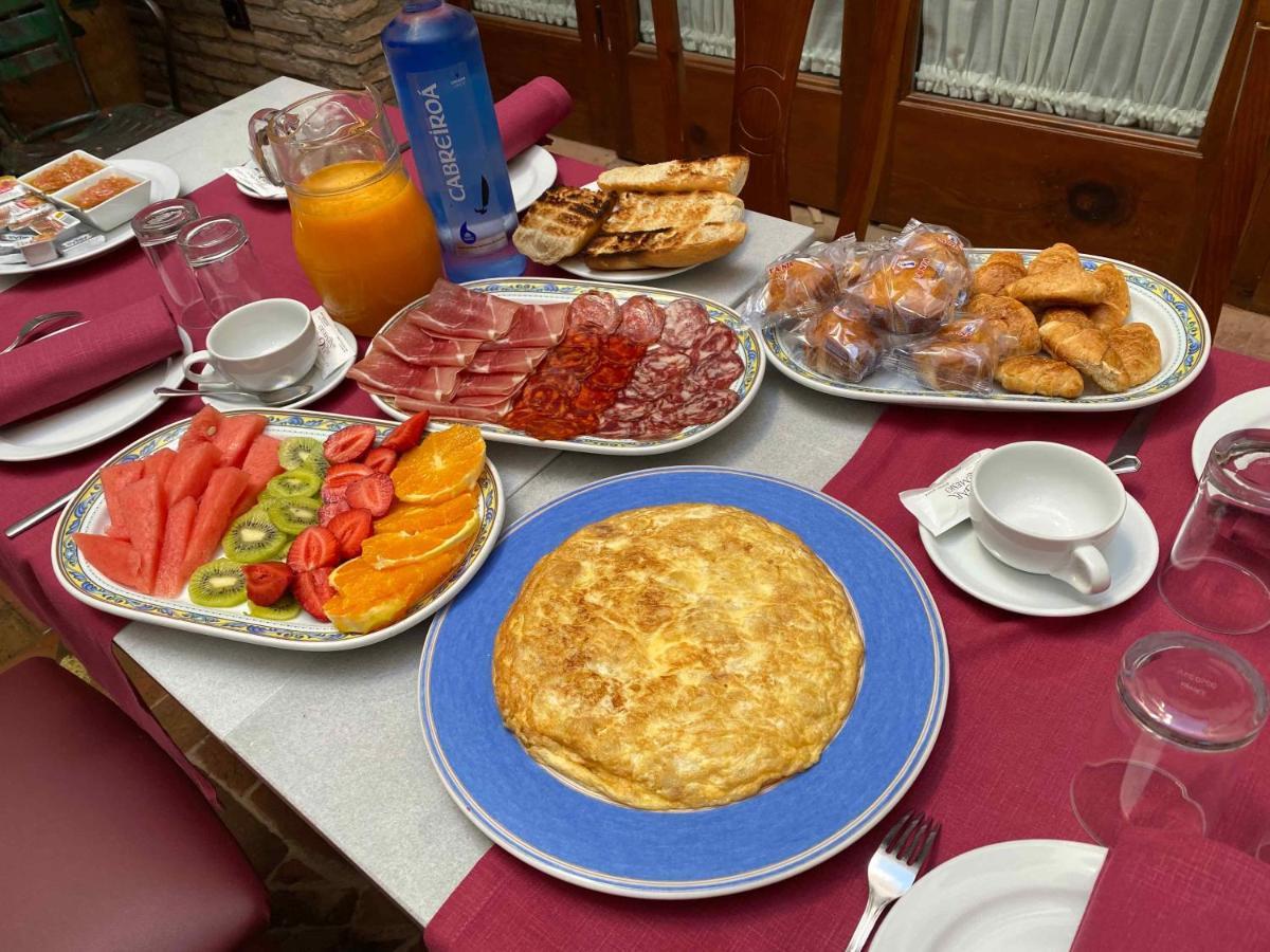 Hotel Rural El Lagar De Nemesio Perales de Tajuna Bagian luar foto