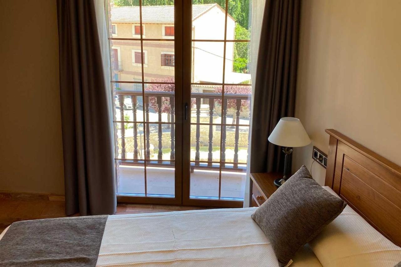 Hotel Rural El Lagar De Nemesio Perales de Tajuna Bagian luar foto