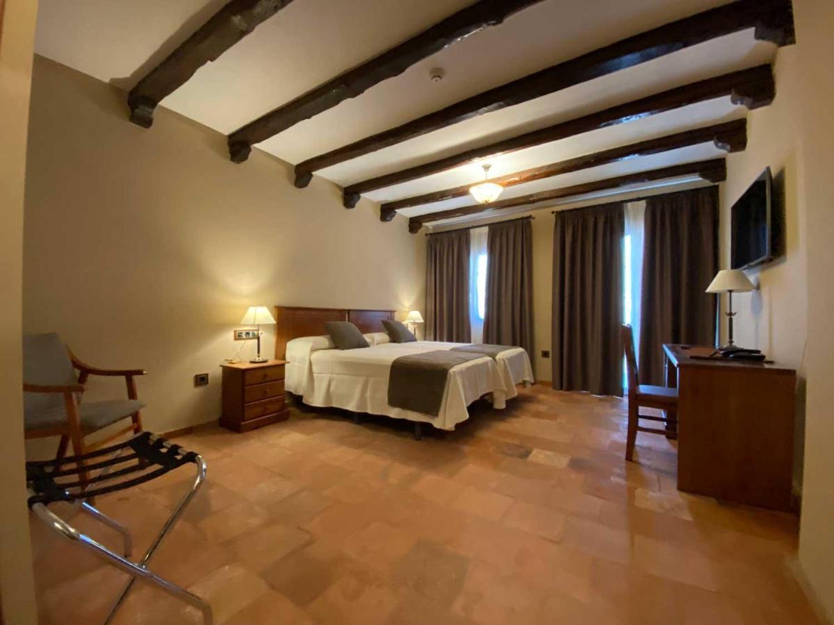 Hotel Rural El Lagar De Nemesio Perales de Tajuna Bagian luar foto
