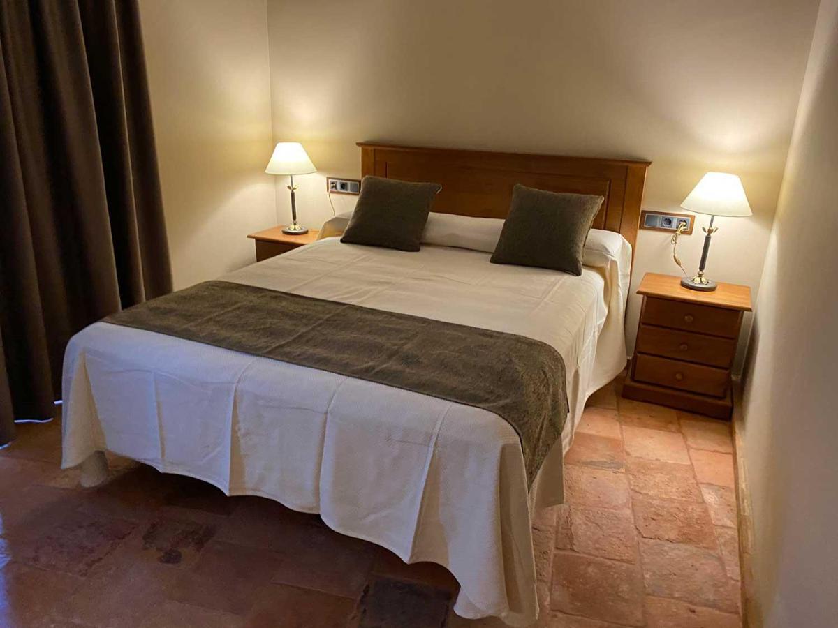 Hotel Rural El Lagar De Nemesio Perales de Tajuna Bagian luar foto