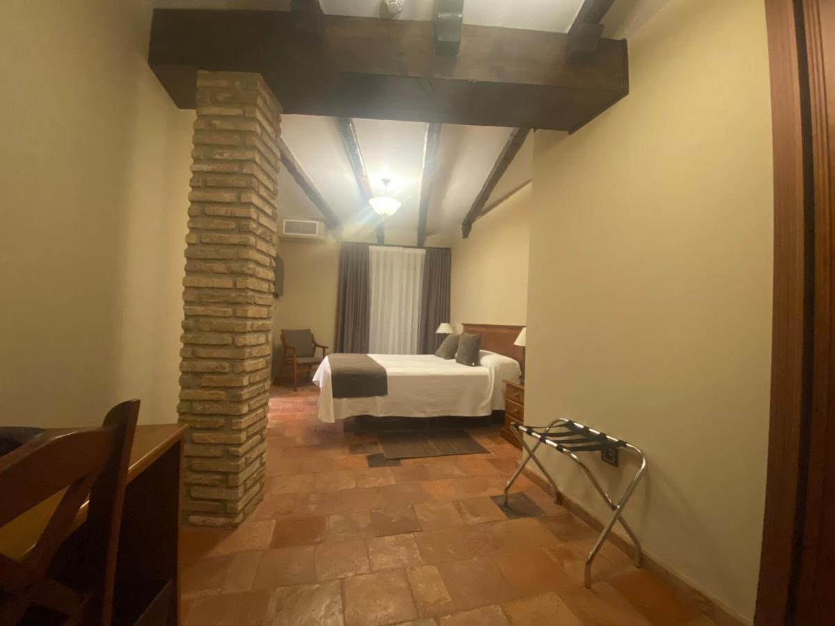Hotel Rural El Lagar De Nemesio Perales de Tajuna Bagian luar foto